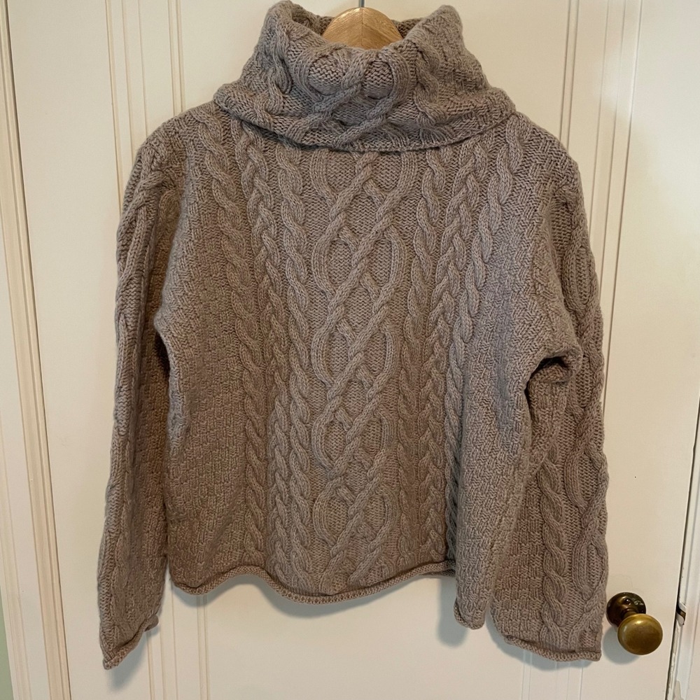 Inis Crafts Merino Wool Cable Knit Sweater Medium Taupe